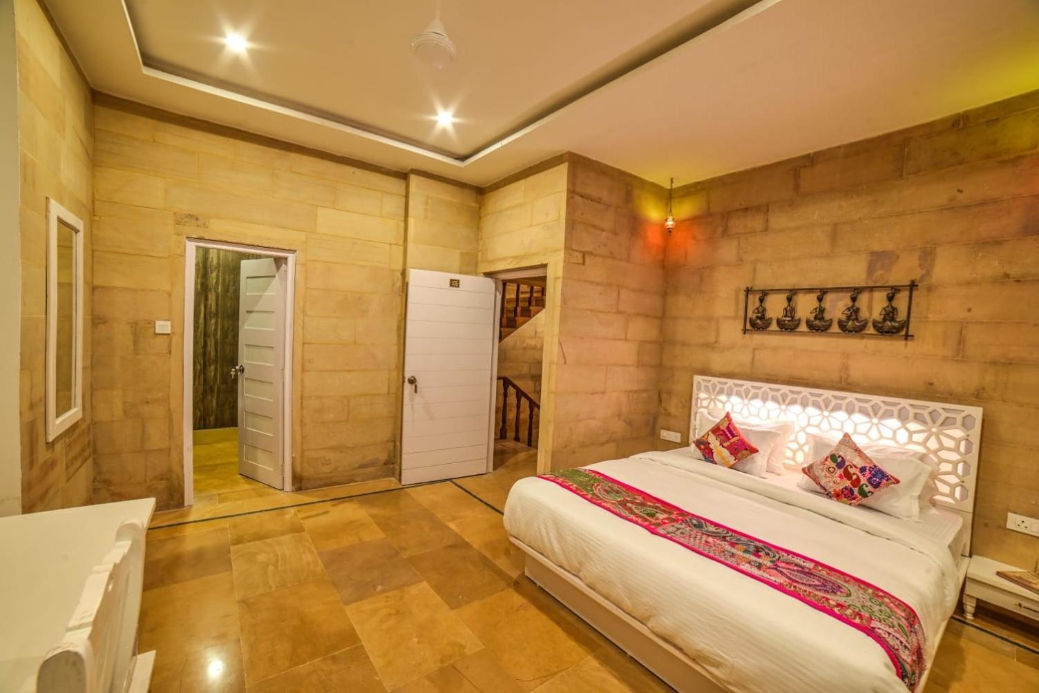 The Bheemgarh Hotell Jaisalmer Exteriör bild