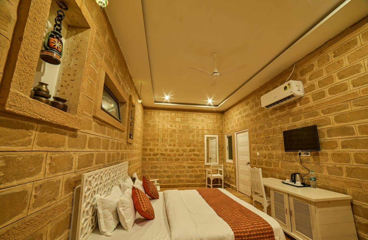 The Bheemgarh Hotell Jaisalmer Exteriör bild